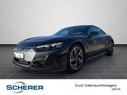 Mythosschwarz metallic (metallic) Gebraucht 2021 Audi e-tron GT quattro Ambiente Limousine | 51.990 € (Guter Preis)