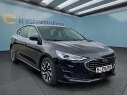 Schwarz Gebraucht 2025 Ford Focus Limousine | 25.249 € (Guter Preis)