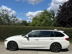 Weiß Gebraucht 2016 BMW 320 Sport Line Kombi | 17.990 € (Fairer Preis)
