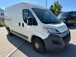 Weiß Gebraucht 2017 Citroën Jumper Profi Van / Kleinbus | 5.999 € (Superpreis)