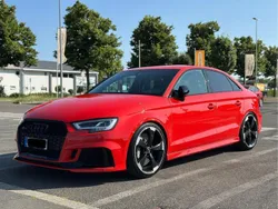 Rot Gebraucht 2017 Audi RS3 Sport Kleinwagen | 39.000 € (Guter Preis)