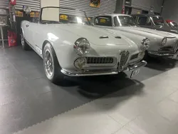 Grau Gebraucht 1960 Alfa Romeo 2000 Cabrio | 109.500 €