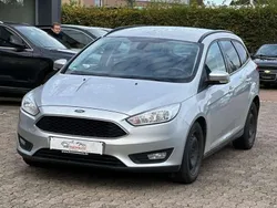 Polarsilber metallic Gebraucht 2015 Ford Focus Business Edition Kombi | 5.590 € (Fairer Preis)