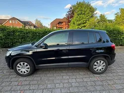 Schwarz Gebraucht 2009 VW Tiguan Trendline SUV | 4.199 € (Guter Preis)