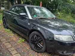 Schwarz Gebraucht 2003 Audi A4 Cabriolet Cabrio | 3.500 € (Fairer Preis)
