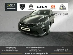 Grey metallic Gebraucht 2021 Kia Ceed Vision Limousine | 18.800 € (Fairer Preis)