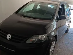 Schwarz Gebraucht 2005 VW Golf Plus Cross Comfortline Van / Kleinbus | 2.240 € (Guter Preis)