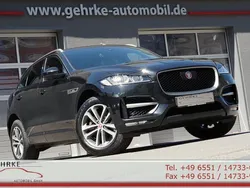 Santorini black Gebraucht 2017 Jaguar F-Pace R-Sport SUV | 23.850 € (Superpreis)