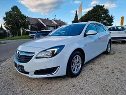 Weiß Gebraucht 2016 Opel Insignia Business Edition Kombi | 6.750 € (Guter Preis)