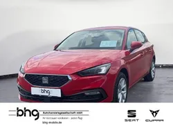 Pure rot Gebraucht 2022 Seat Leon Style Limousine | 17.930 € (Fairer Preis)