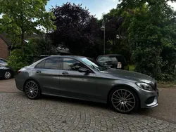 Grau Gebraucht 2017 Mercedes C250 AMG line Limousine | 22.000 € (Guter Preis)