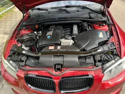 Rot Gebraucht 2012 BMW 325 Exclusive Coupé | 14.900 € (Etwas zu teuer)