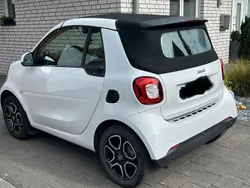Weiß Gebraucht 2019 Smart ForTwo Cabrio Prime Cabrio | 16.990 € (Guter Preis)