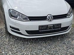 Weiß Gebraucht 2016 VW Golf VII CLUB Limousine | 11.499 € (Fairer Preis)