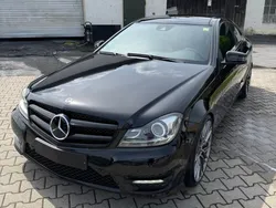 Schwarz Gebraucht 2011 Mercedes C350 Coupé | 22.499 €