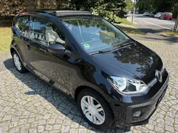 Schwarz Gebraucht 2017 VW up! high up! Kleinwagen | 7.950 € (Guter Preis)