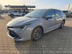 Manhattengrau Gebraucht 2022 Toyota Corolla Team Kombi | 18.890 € (Guter Preis)