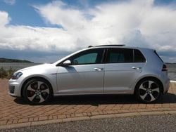 Silber Gebraucht 2014 VW Golf VII GTI Limousine | 17.999 € (Etwas zu teuer)