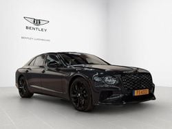 Grau Gebraucht 2024 Bentley Flying Spur Mulliner Limousine | 249.900 €