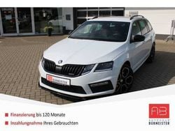Weiß Gebraucht 2018 Skoda Octavia RS Kombi | 25.790 €