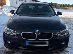 Schwarz Gebraucht 2014 BMW 320 Kombi | 11.849 € (Fairer Preis)