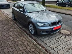Grau Gebraucht 2009 BMW 118 Coupé Coupé | 5.000 € (Guter Preis)