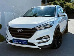 Weiß Gebraucht 2016 Hyundai Tucson Intro Edition SUV | 13.498 € (Fairer Preis)