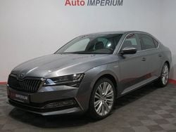 Grau Gebraucht 2022 Skoda Superb LAURIN & KLEMENT Limousine | 29.990 € (Teuer)