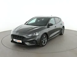 Grau Gebraucht 2020 Ford Focus ST-Line Limousine | 17.310 € (Fairer Preis)
