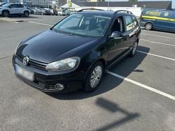 Schwarz Gebraucht 2009 VW Golf VI Kombi | 4.100 € (Fairer Preis)