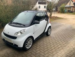 Weiß Gebraucht 2011 Smart ForTwo Cabrio Cabrio | 3.850 € (Guter Preis)
