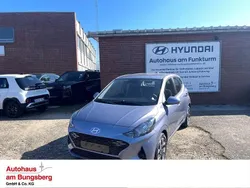 Blau Neu 2025 Hyundai i10 Trend Kleinwagen | 17.990 € (Fairer Preis)