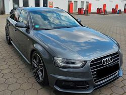 Grau Gebraucht 2014 Audi A4 Performance Limousine | 13.100 € (Fairer Preis)
