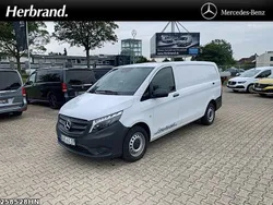 Andere Gebraucht 2023 Mercedes Vito Van / Kleinbus | 42.707 €
