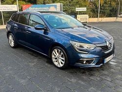 Blau Gebraucht 2017 Renault Mégane GrandTour Kombi | 8.000 € (Etwas zu teuer)