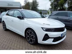 Weiß Gebraucht 2024 Opel Astra GS Line Limousine | 26.890 € (Fairer Preis)
