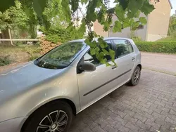 Silber Gebraucht 2005 VW Golf IV Limousine | 900 € (Superpreis)