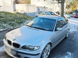 Silber Gebraucht 2004 BMW 320 Limousine | 3.400 € (Etwas zu teuer)