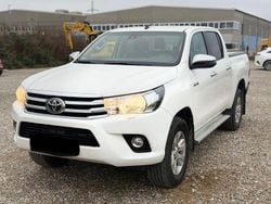 Weiß Gebraucht 2018 Toyota HiLux Comfort Abholung | 22.999 € (Etwas zu teuer)