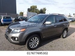 Silber Gebraucht 2012 Kia Sorento Spirit SUV | 8.150 € (Fairer Preis)