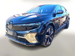 Schwarz metallic Gebraucht 2022 Renault Megane E-Tech Iconic | 23.700 €