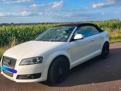 Weiß Gebraucht 2008 Audi A3 Cabriolet S-Line Cabrio | 11.000 €