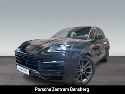 Schwarz Gebraucht 2022 Porsche Cayenne SUV | 119.337 € (Teuer)