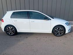 Weiß Gebraucht 2020 VW Golf VII IQ Drive Limousine | 14.390 € (Guter Preis)