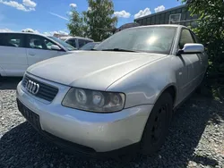 Silber Gebraucht 2001 Audi A3 Limousine | 500 € (Superpreis)