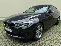 Schwarz Gebraucht 2018 BMW 330 Sport Line Limousine | 26.990 € (Fairer Preis)