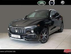 Nero metallic Gebraucht 2020 Maserati Levante GranLusso SUV | 31.950 €