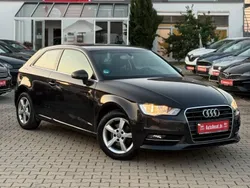 Braun Gebraucht 2013 Audi A3 Attraction Limousine | 8.700 € (Guter Preis)