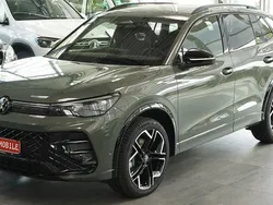 Cipressinogrün metallic Neu 2024 VW Tiguan R-line SUV | 51.991 € (Fairer Preis)