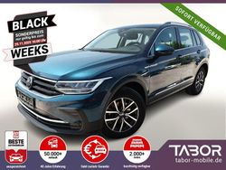 Nightshade blue metallic Gebraucht 2022 VW Tiguan Life SUV | 23.388 € (Fairer Preis)